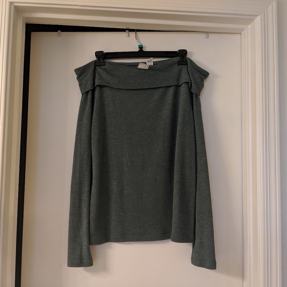 *incredibly soft**worn once*